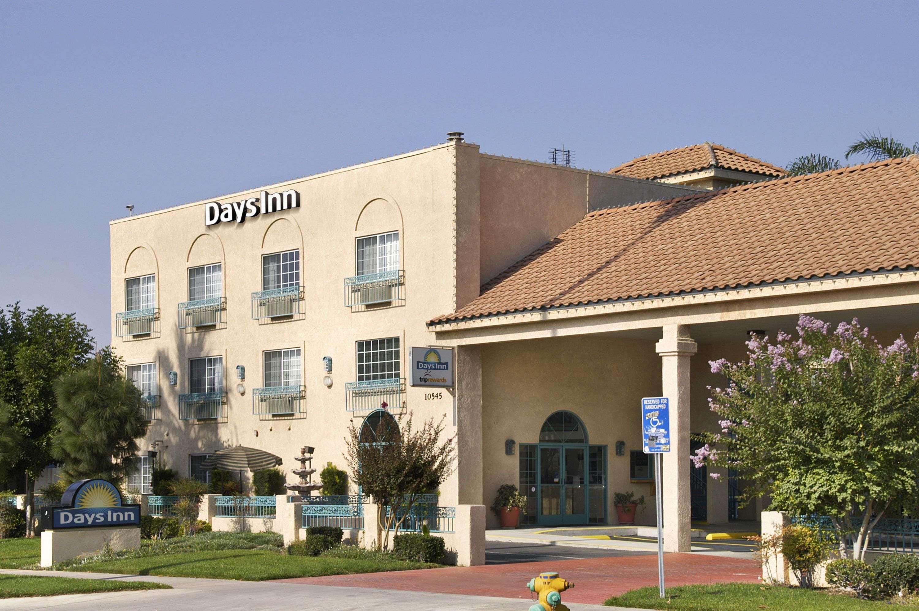 Days Inn By Wyndham Riverside Tyler Mall Екстер'єр фото